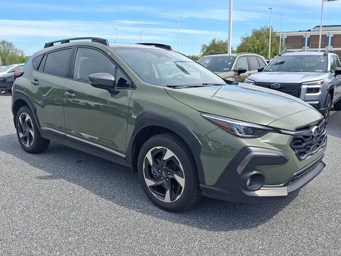 Certified 2024 Subaru Crosstrek 2.5i Limited w/ Crosstrek Mirror Package AWD/4WD image 3