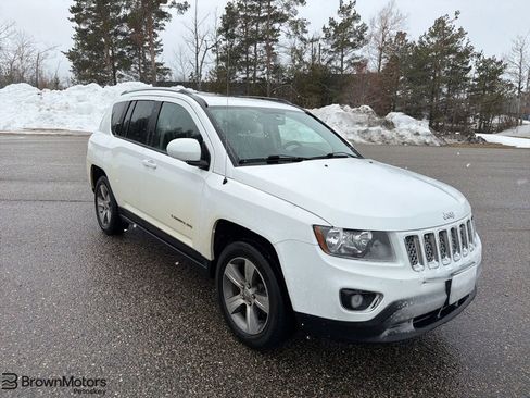 Used 2016 Jeep Compass High Altitude image 1