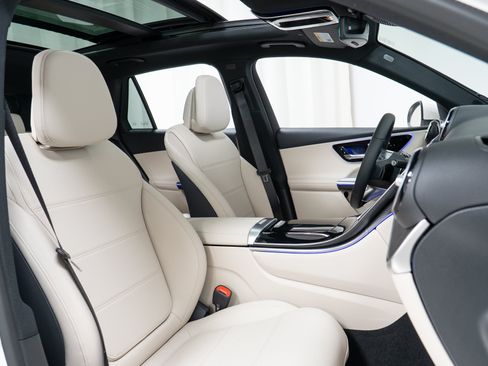 New 2026 Mercedes-Benz GLC 300 4MATIC image 22