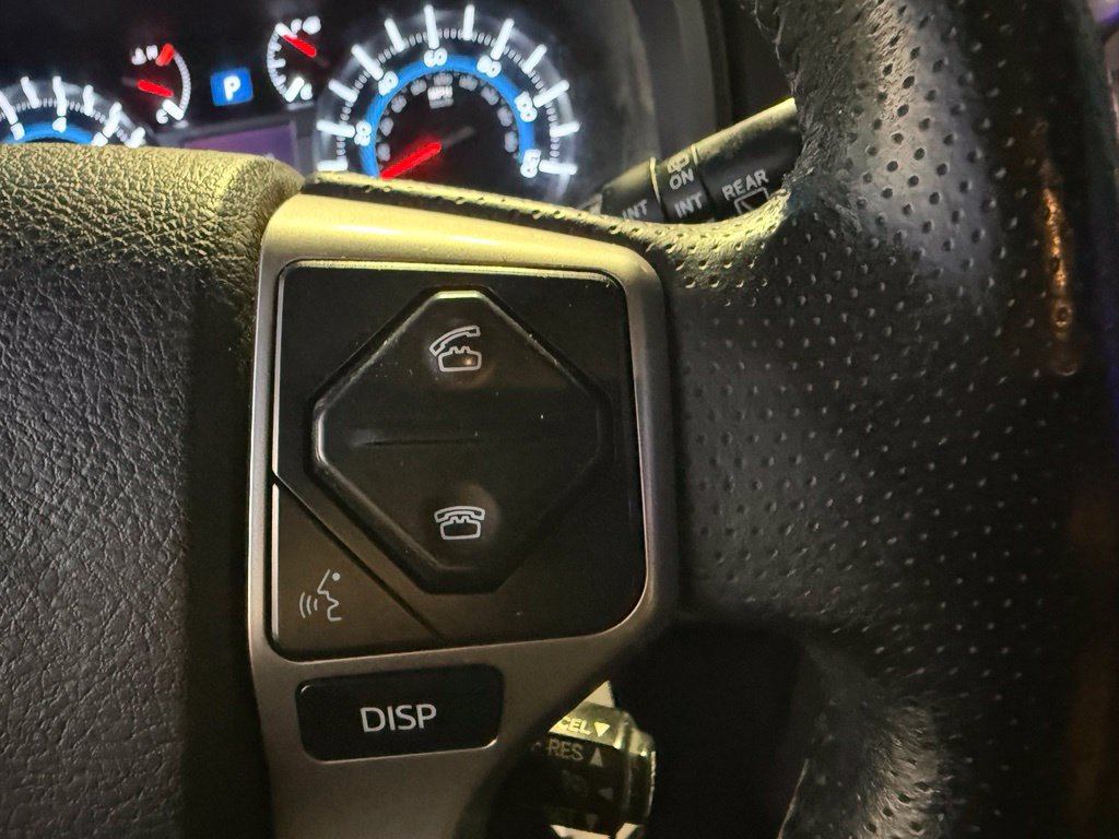Used 2014 Toyota 4Runner SR5 AWD/4WD image 19