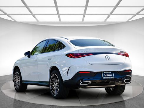 New 2025 Mercedes-Benz GLC 300 4MATIC image 2