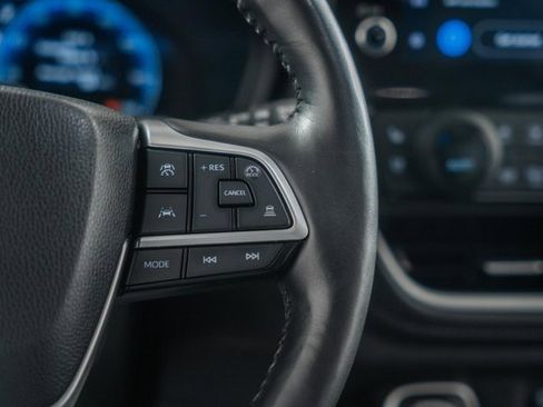 Used 2024 Toyota Grand Highlander Platinum image 33