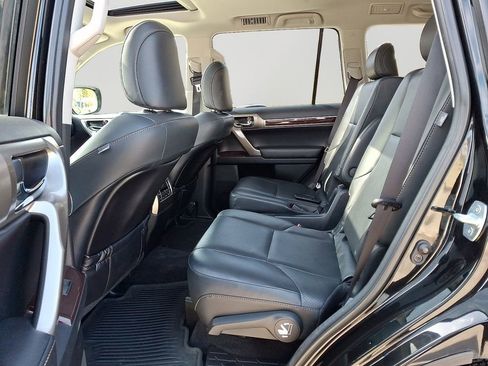 Used 2019 Lexus GX 460 Luxury image 8