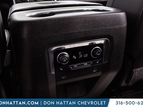 Used 2021 Chevrolet Tahoe Z71 w/ Z71 Signature Package AWD/4WD image 15