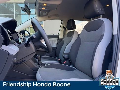 Used 2022 Volkswagen Taos S image 16