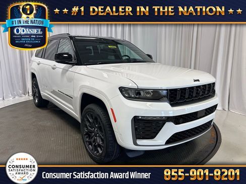 New 2026 Jeep Grand Cherokee L Summit AWD/4WD image 1