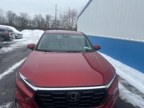 Used 2023 Honda CR-V EX image 3