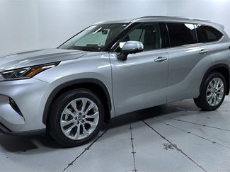 Used 2023 Toyota Highlander Limited video 1