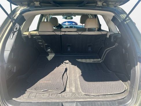 Used 2016 Subaru Outback 2.5i Limited image 11