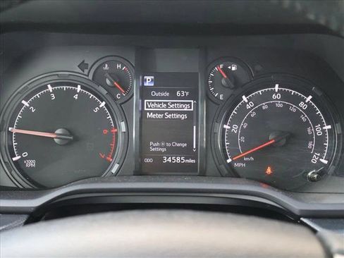 Certified 2024 Toyota 4Runner SR5 AWD/4WD image 12