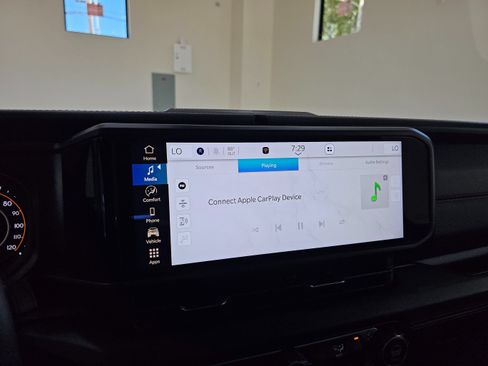 Used 2024 Jeep Wrangler Unlimited Rubicon AWD/4WD image 37