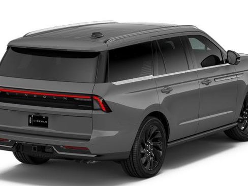 New 2026 Lincoln Navigator Black Label AWD/4WD image 3