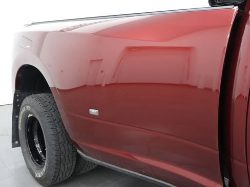 Used 2024 RAM 3500 Big Horn w/ Night Edition AWD/4WD image 25