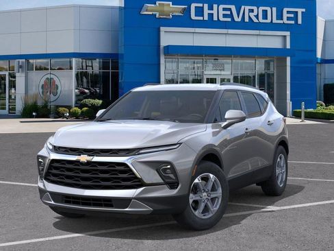 New 2025 Chevrolet Blazer LT w/ Convenience Package image 6