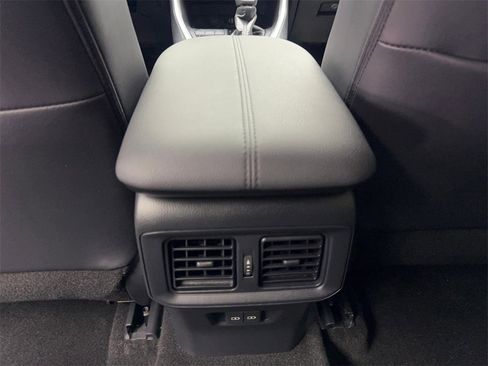 Used 2024 Toyota RAV4 XLE Premium image 70