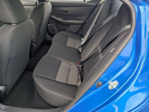 Used 2025 Nissan Sentra SV image 16