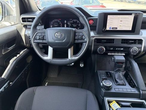Certified 2026 Toyota Tacoma TRD Sport AWD/4WD image 21
