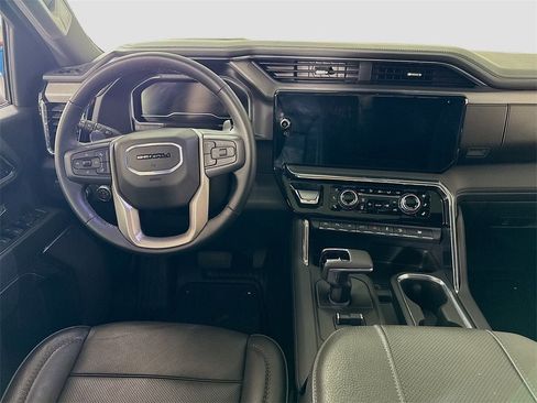 Used 2024 GMC Sierra 1500 Denali w/ Denali Reserve Package image 2