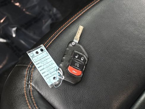 Used 2022 Jeep Gladiator Mojave w/ LED Lighting Group image 16