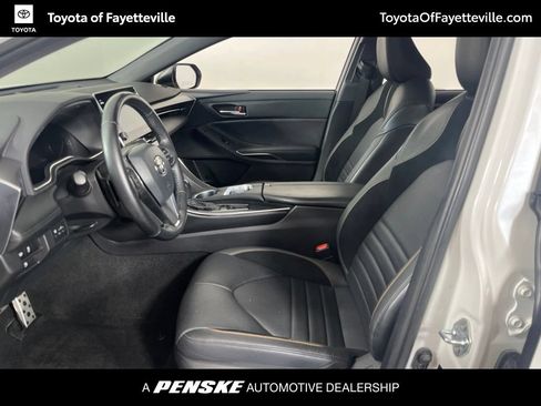 Used 2022 Toyota Avalon XSE FWD image 24