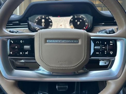 Used 2023 Land Rover Range Rover SE AWD/4WD image 18