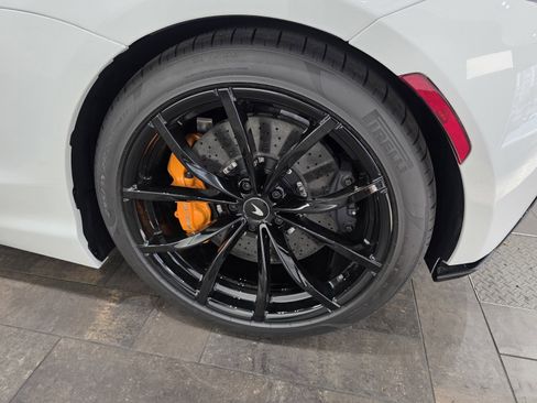 New 2026 McLaren Artura Spider image 10