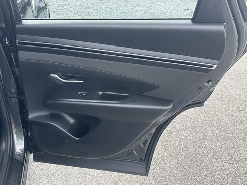 Used 2023 Hyundai Tucson SEL w/ Convenience Package image 18