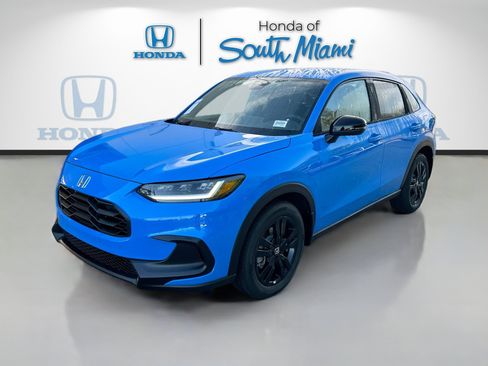 Certified 2026 Honda HR-V Sport image 3