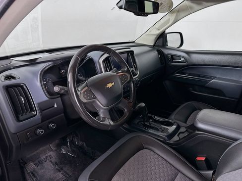 Used 2021 Chevrolet Colorado Z71 w/ Z71 Midnight Edition AWD/4WD image 13