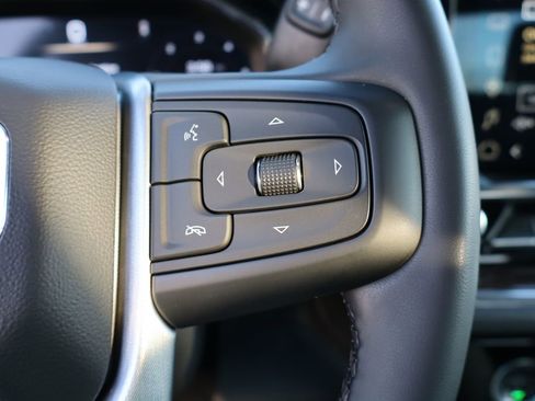 Used 2023 GMC Sierra 1500 Elevation image 18