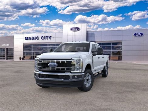 New 2026 Ford F250 XLT w/ FX4 Off-Road Package AWD/4WD image 2