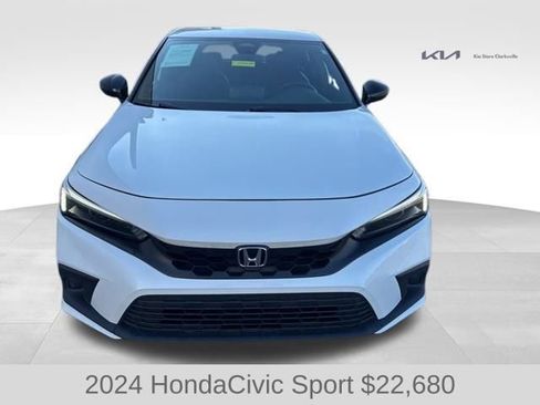 Used 2024 Honda Civic Sport image 3