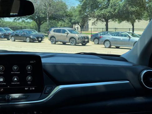 Used 2025 Chevrolet Blazer LT FWD image 35