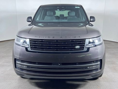 Used 2024 Land Rover Range Rover SE AWD/4WD image 2