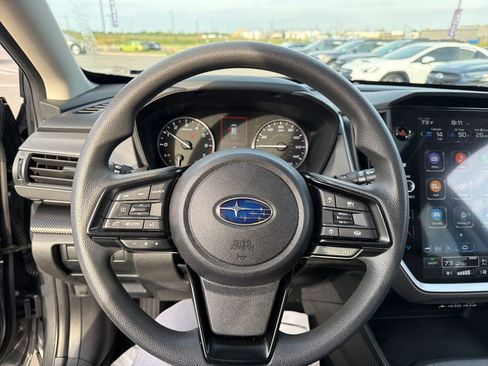 Used 2024 Subaru Crosstrek 2.0i Premium image 18