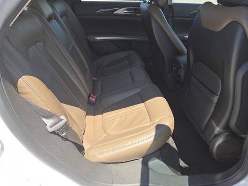Used 2013 Lincoln MKZ FWD image 20