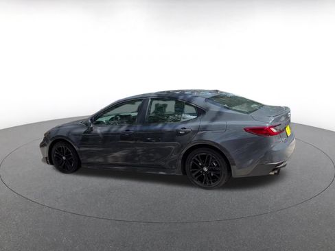 Used 2026 Toyota Camry SE FWD image 9