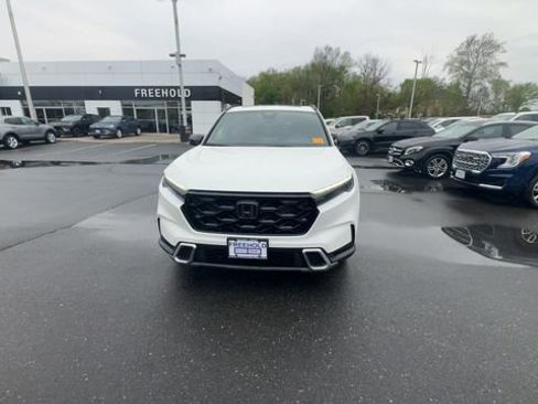 Used 2023 Honda CR-V Sport Touring image 2