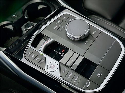 Used 2024 BMW M240i xDrive Coupe w/ Premium Package image 33