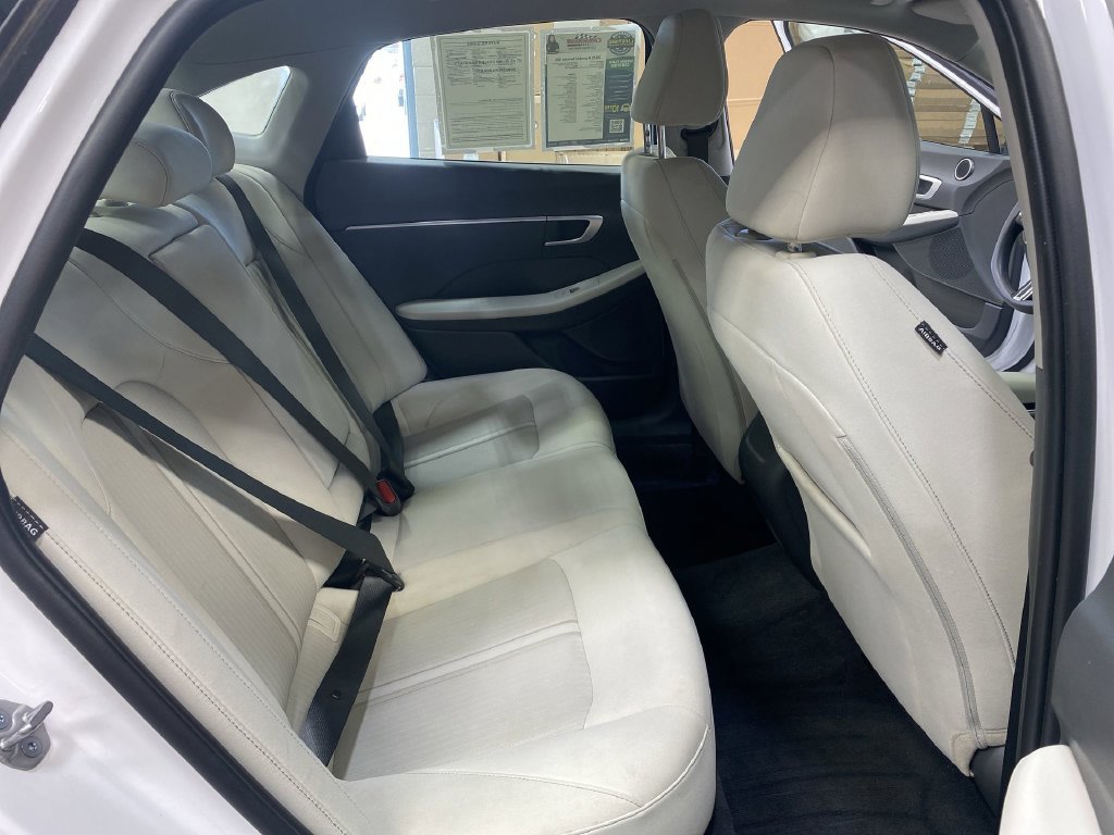 Used 2025 Hyundai Sonata SEL FWD image 35