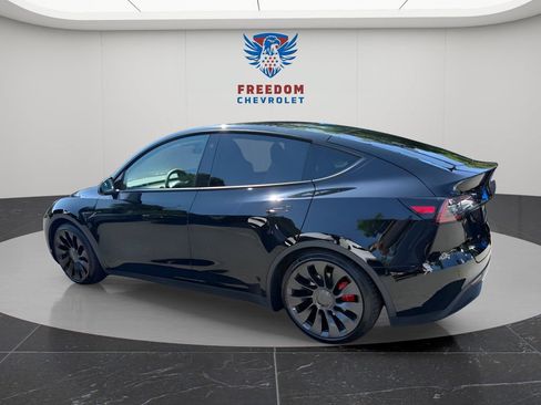 Used 2023 Tesla Model Y Performance AWD/4WD image 3
