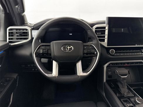 Used 2023 Toyota Tundra Platinum image 33