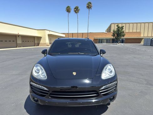 Used 2011 Porsche Cayenne S AWD/4WD image 2
