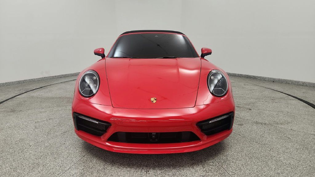 Used 2022 Porsche 911 Carrera S RWD image 9