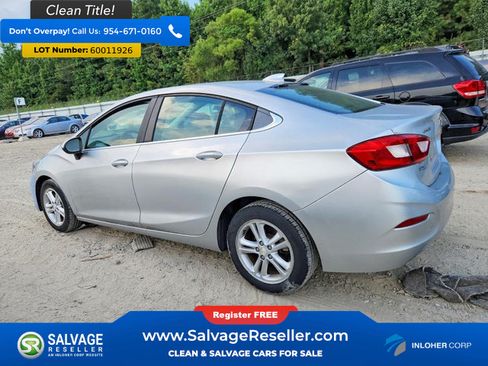 Used 2018 Chevrolet Cruze LT w/ LT Fleet Convenience Package FWD image 3