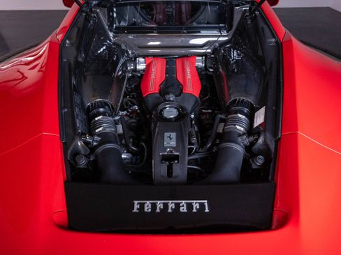 Used 2018 Ferrari 488 GTB RWD image 58