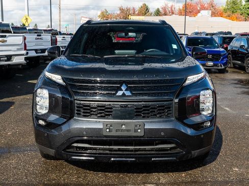 Used 2025 Mitsubishi Outlander SEL Black Edition image 2