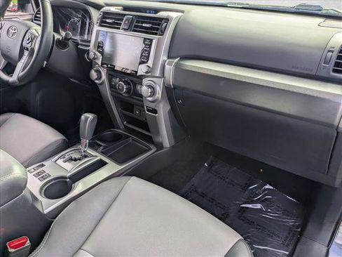 Used 2022 Toyota 4Runner SR5 Premium w/ Moonroof Package RWD image 24