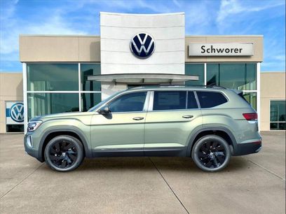 New 2026 Volkswagen Atlas SE