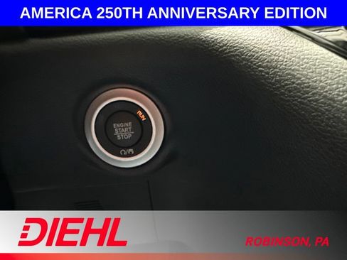 New 2027 Chrysler Pacifica Select FWD image 33